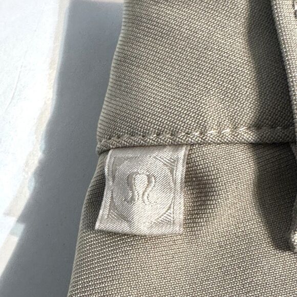 Lululemon Pants Mens Size 30 ABC Classic Fit Trouser Warpstreme Artifact Brown - Picture 11 of 14